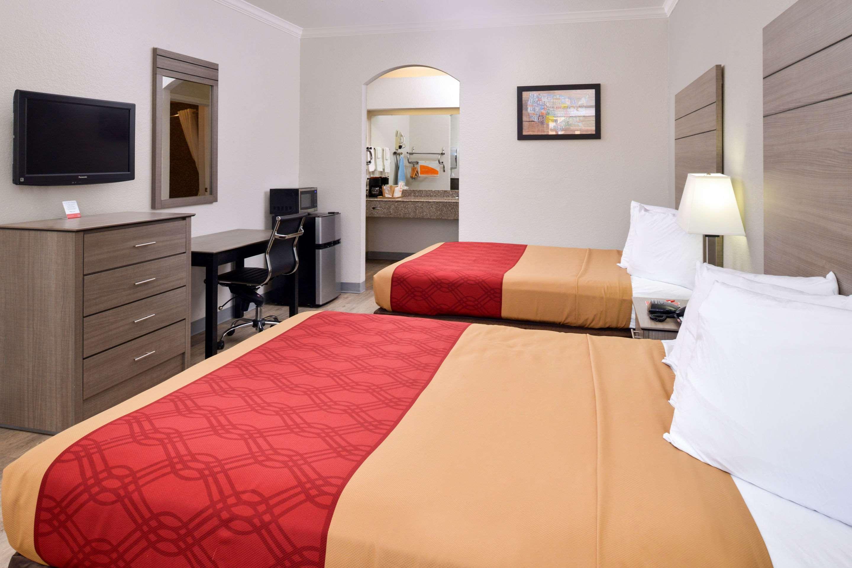 Econo Lodge Inn & Suites Port Arthur Near Sabine Pass Zewnętrze zdjęcie