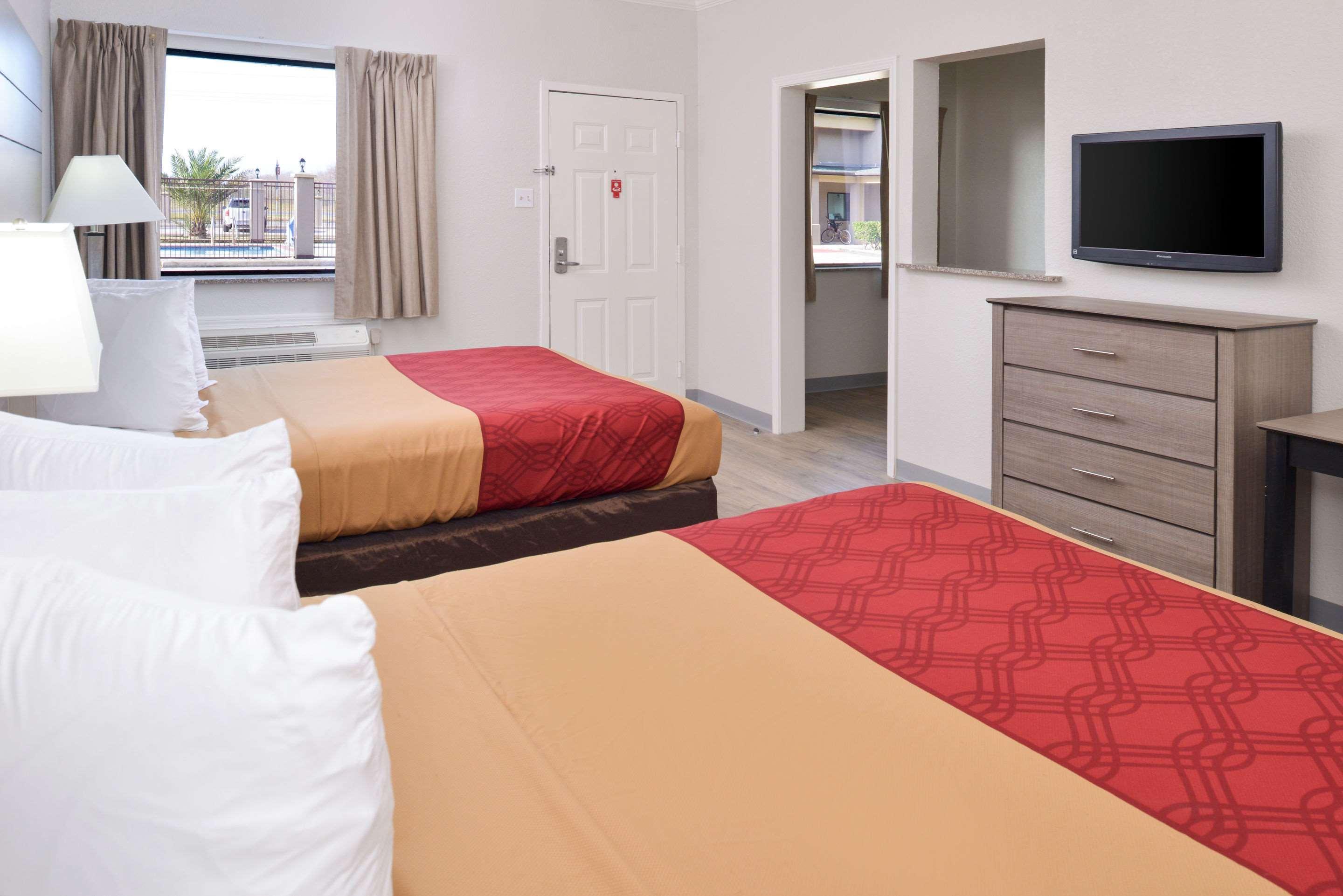 Econo Lodge Inn & Suites Port Arthur Near Sabine Pass Zewnętrze zdjęcie